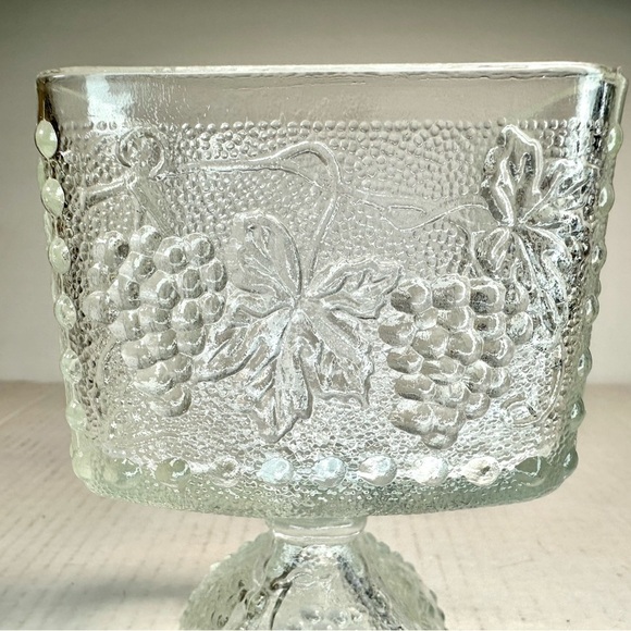 Indiana Glass Clear Raised Harvest Grape Design Square Pedestal Candy Dish - Picture 8 of 12